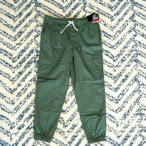NWT Men’s Large Olive Cotton Woven Drawstring Cargo Pant